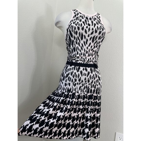 McQ Alexander McQueen Dress Womens IT38 Pink Black Knit Animal Print Belted - Picture 2 of 11